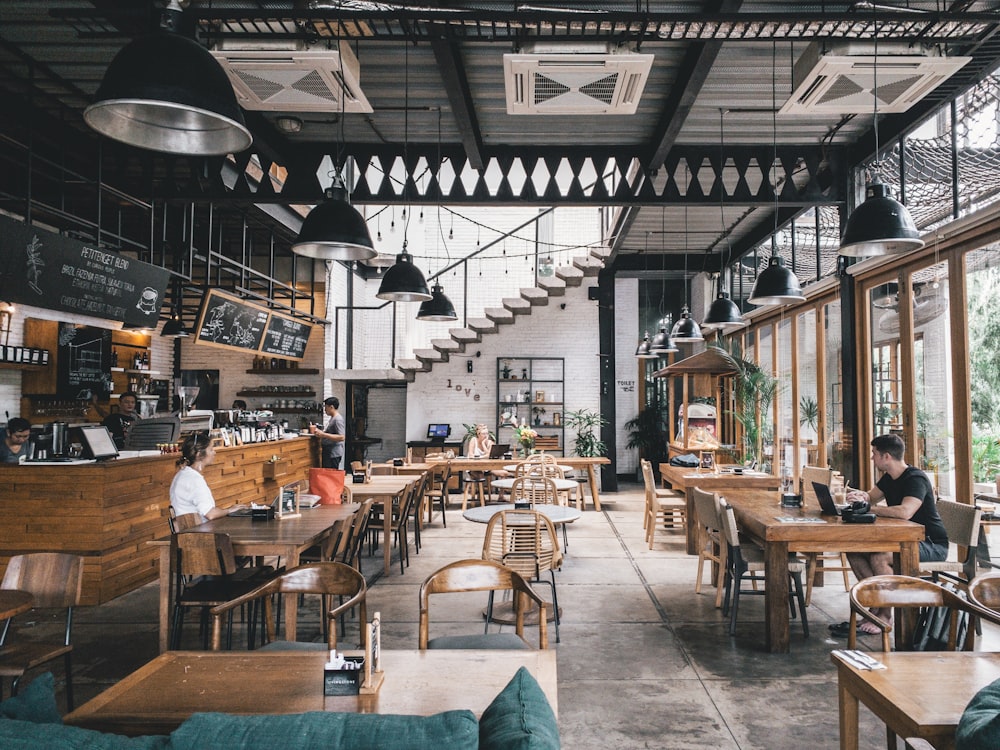 Inmueble: Local Comercial en Rentabilidad junto a Calle Colón en Valencia